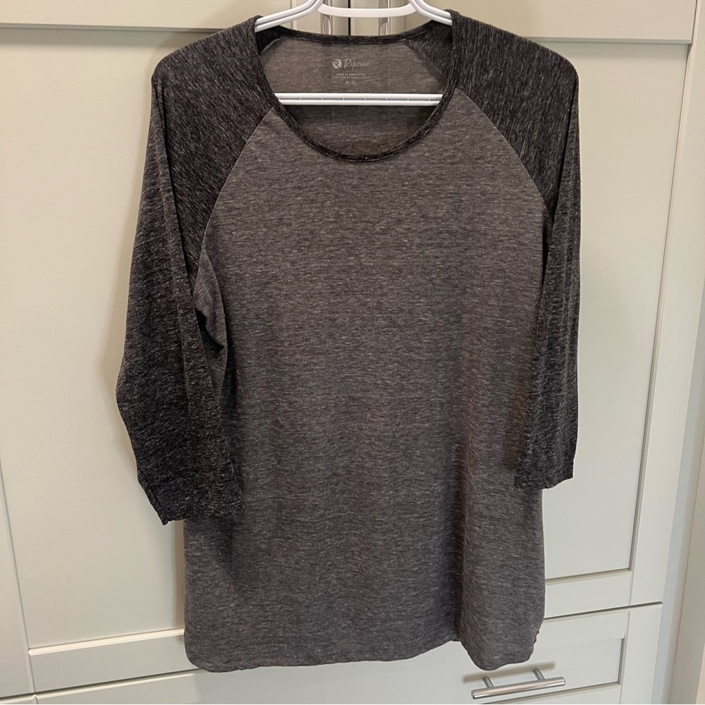 RIPZONE Lightweight Heathered Charcoal & Black Raglan 3/4 Sleeve Shirt | Size XL - Picture 1 of 6